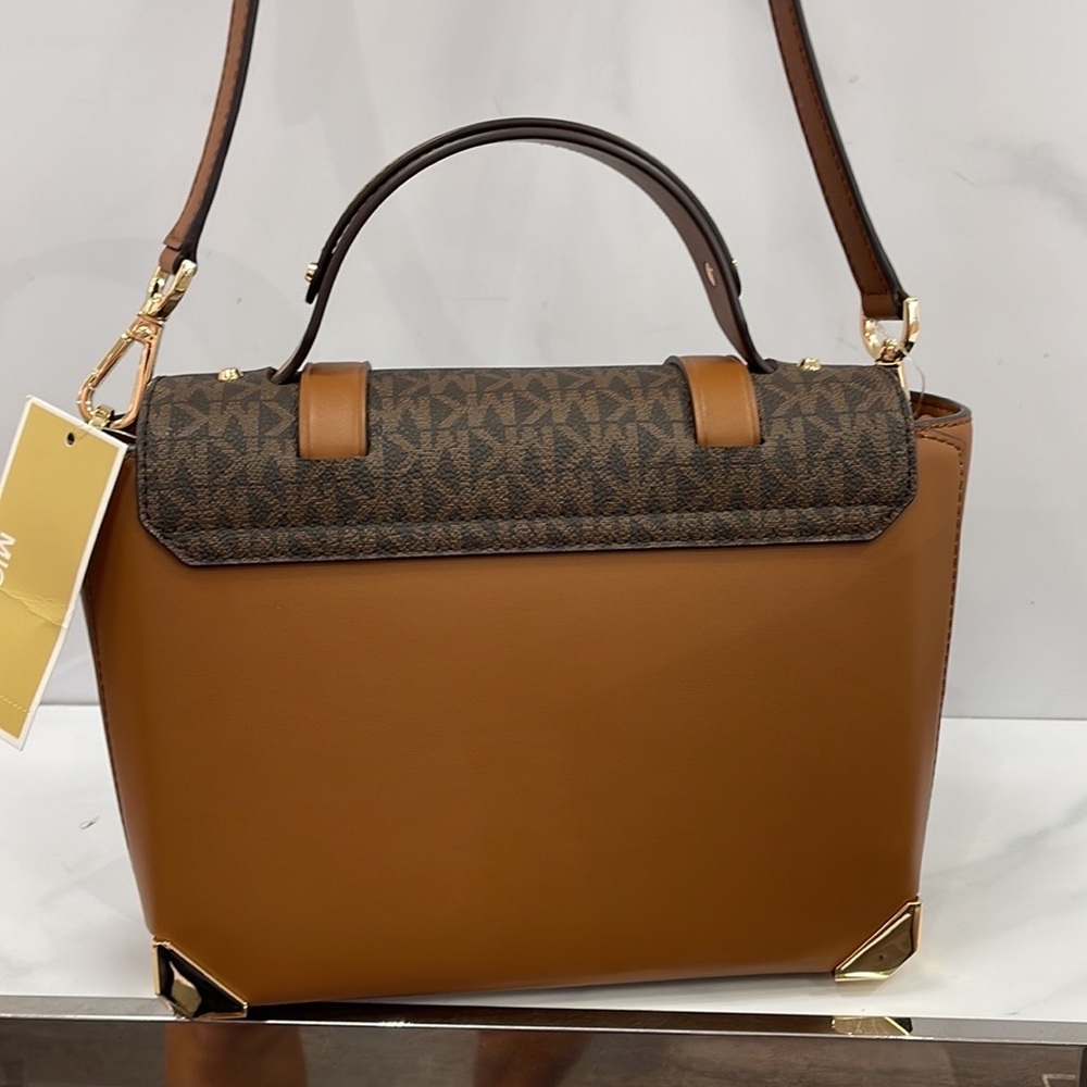 MICHAEL KORS MANHATTAN MEDIUM TOP HANDLE SCHOOL SATCHEL CROSSBODY BAG BROWN
NWT - Picture 14 of 16